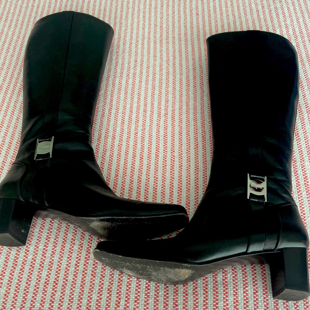 Knee high calfskin Italian fashion boots. 2” square heel. B width.
